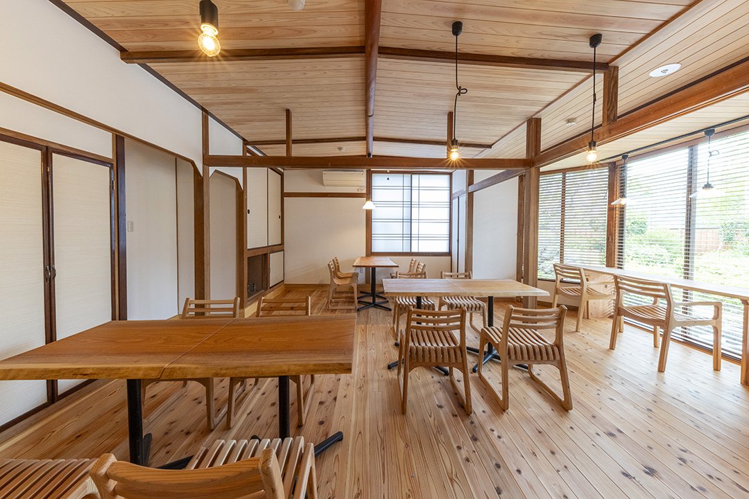 カフェ